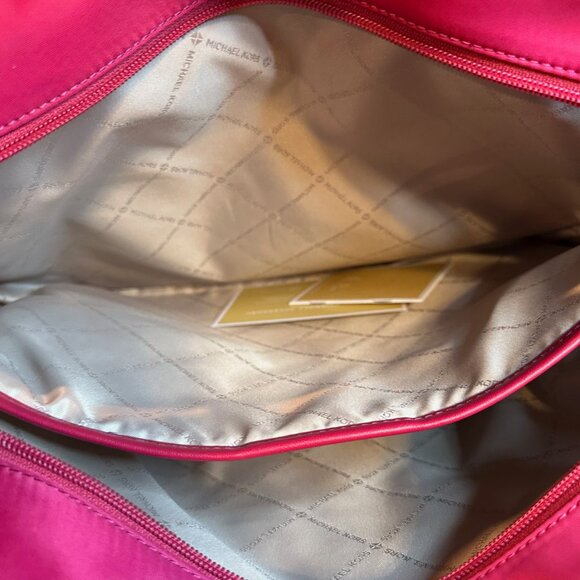 NWT Michael Kors Khai Large Nylon Tote Bag - Picture 8 of 8